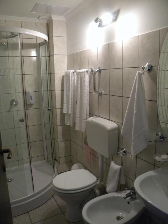Pensiunea Mason'S Rîşnov Habitación foto